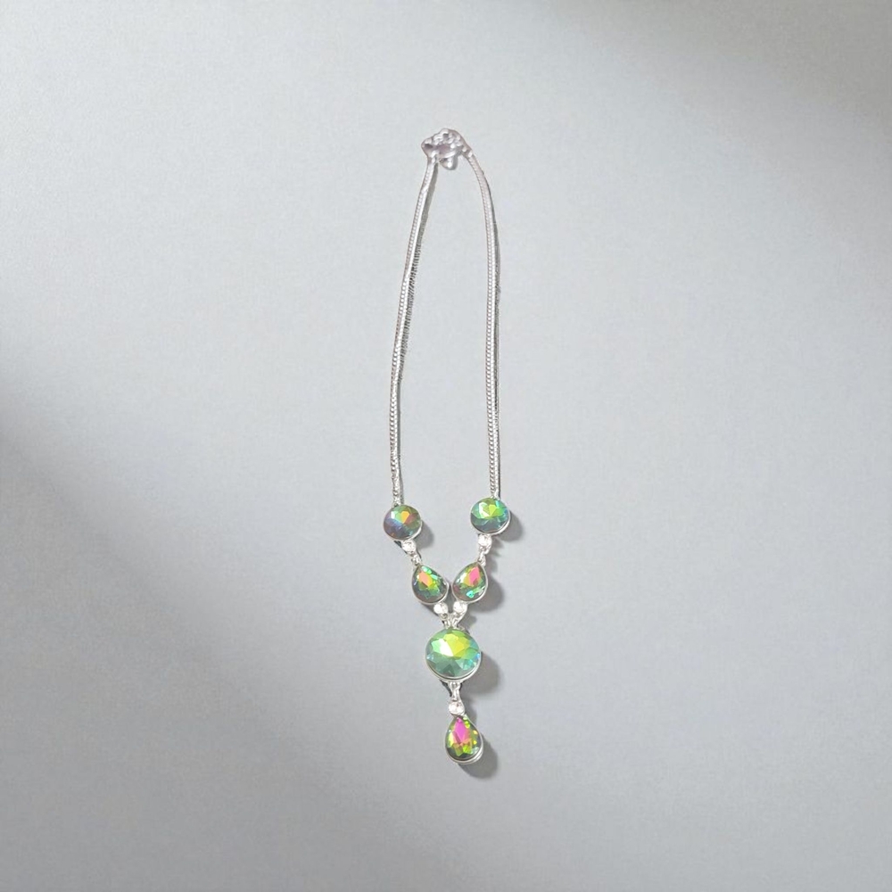 Crystal  Silver  Necklace